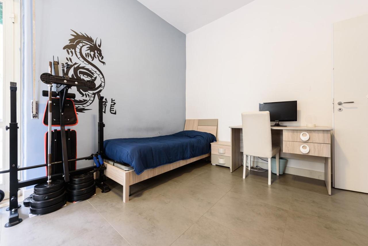Via Mario Ruta 31 Appartement Napels Buitenkant foto