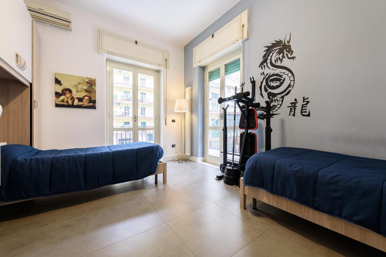 Via Mario Ruta 31 Appartement Napels Buitenkant foto